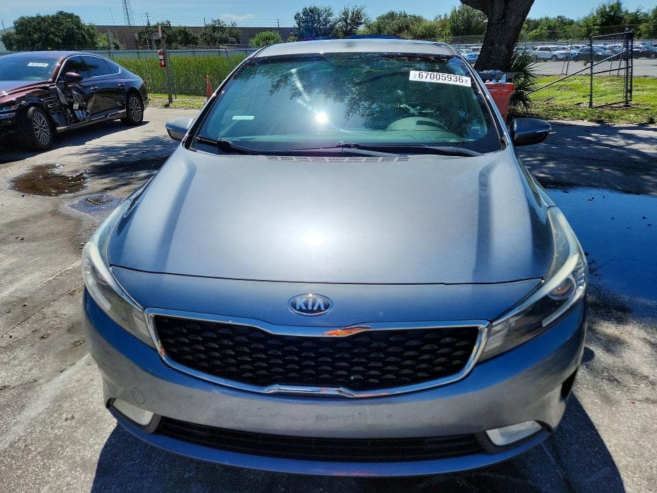 2017 KIA FORTE EX 5