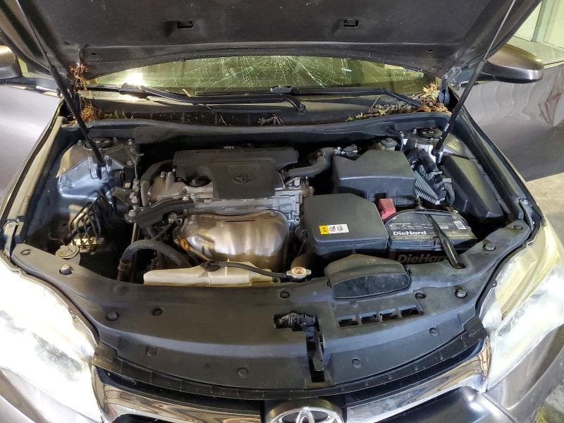2017 TOYOTA CAMRY XLE 11