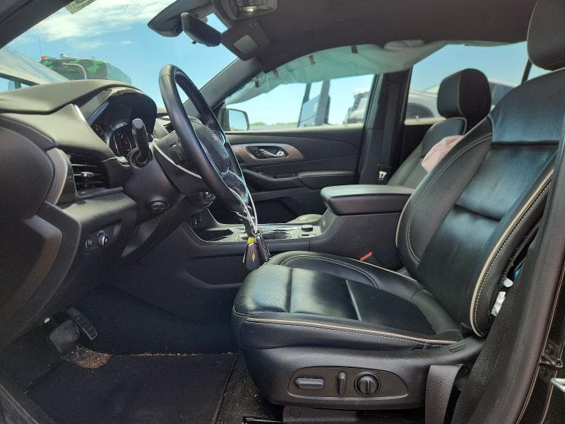 2023 CHEVROLET TRAVERSE PREMIER 7