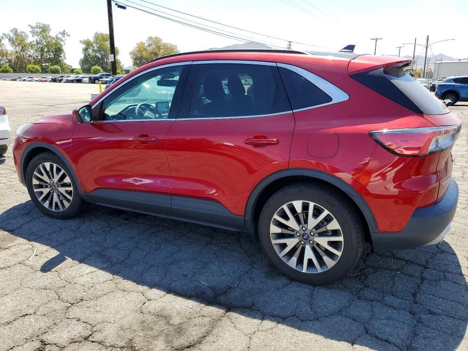 2021 FORD ESCAPE TITANIUM 2