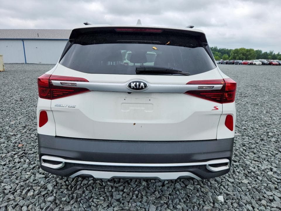 2021 KIA SELTOS S 6