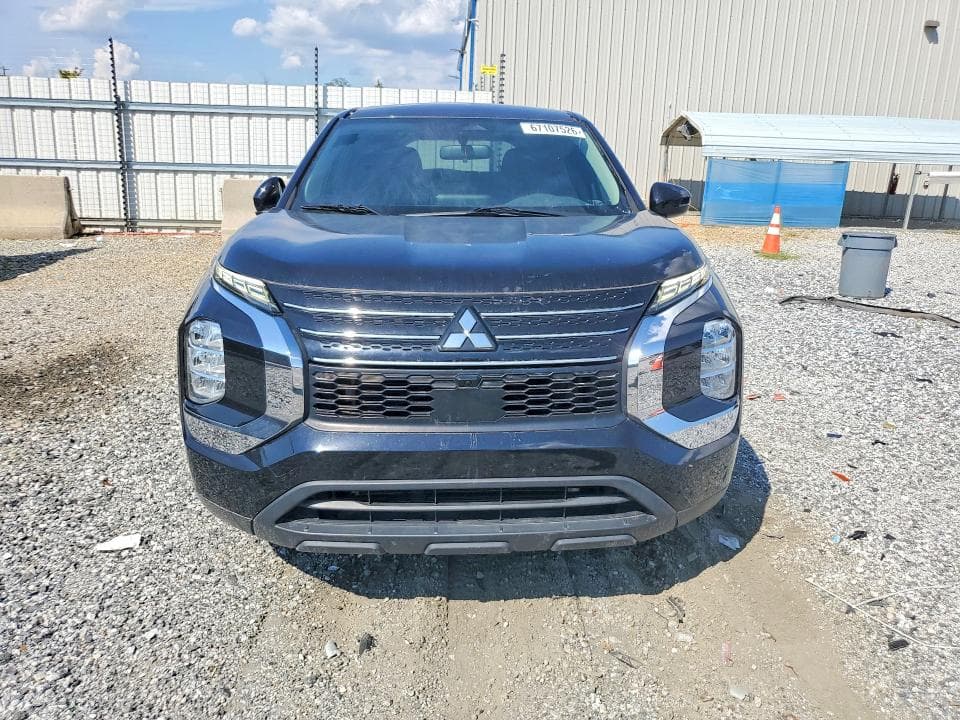 2022 MITSUBISHI OUTLANDER ES 5