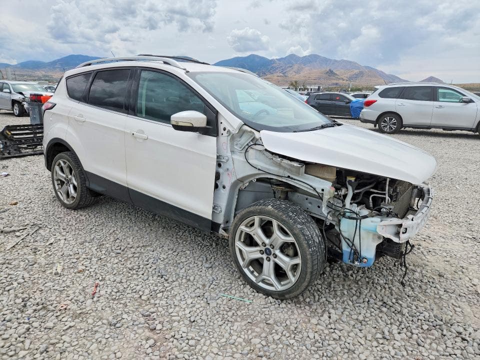 2017 FORD ESCAPE TITANIUM 4
