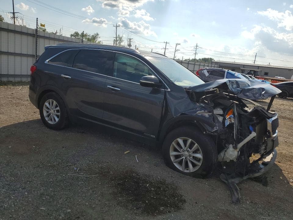 2018 KIA SORENTO LX V6 4