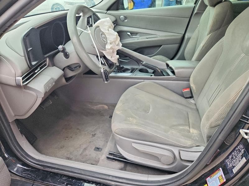 2022 HYUNDAI ELANTRA SEL 7