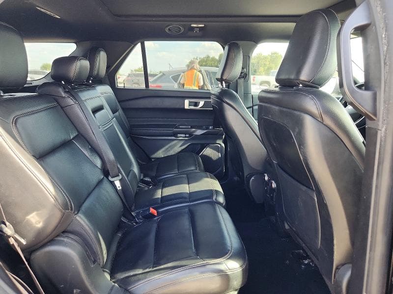 2020 FORD EXPLORER XLT 10