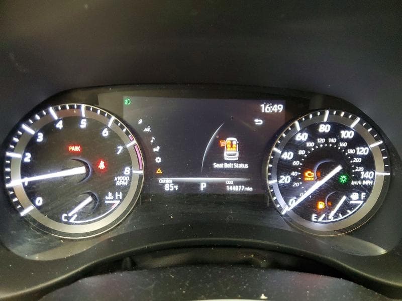 2021 TOYOTA HIGHLANDER XLE 9