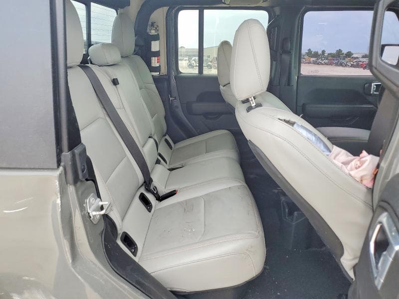 2021 JEEP GLADIATOR MOJAVE 10