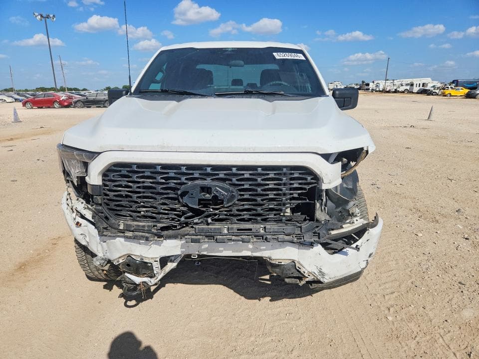 2023 FORD F150 SUPERCREW 5