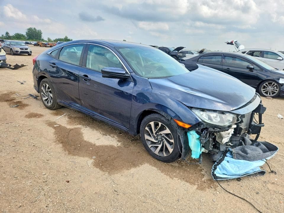 2017 HONDA CIVIC EX 4