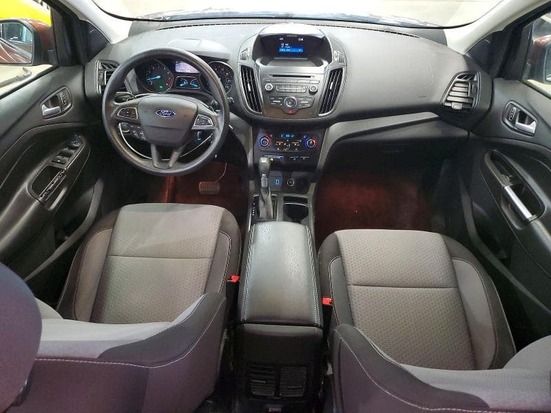 2017 FORD ESCAPE SE 8
