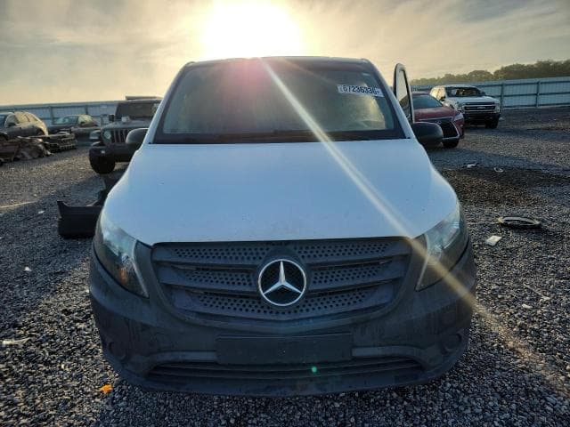 2017 MERCEDES-BENZ METRIS 5