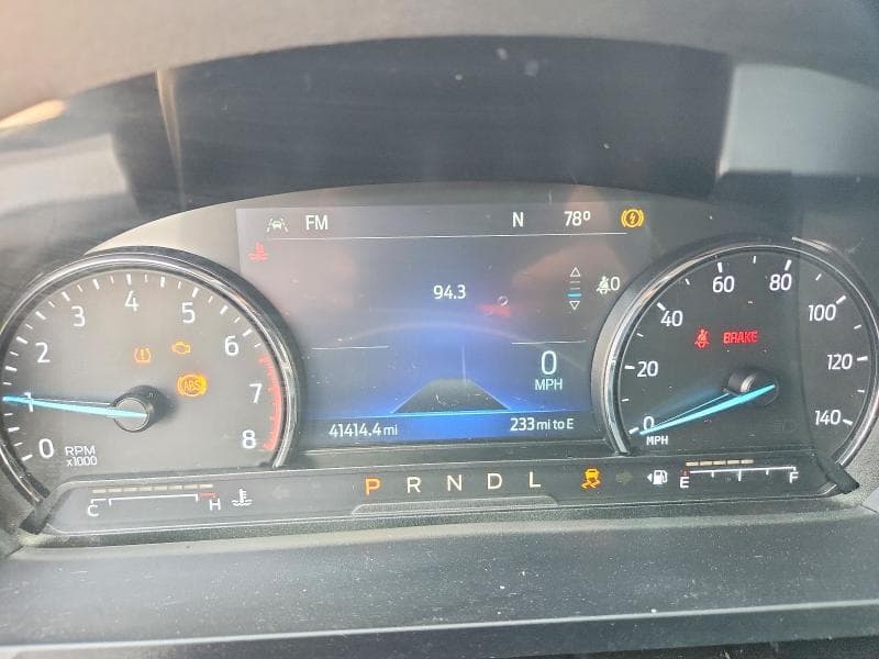 2023 FORD EXPLORER XLT 9