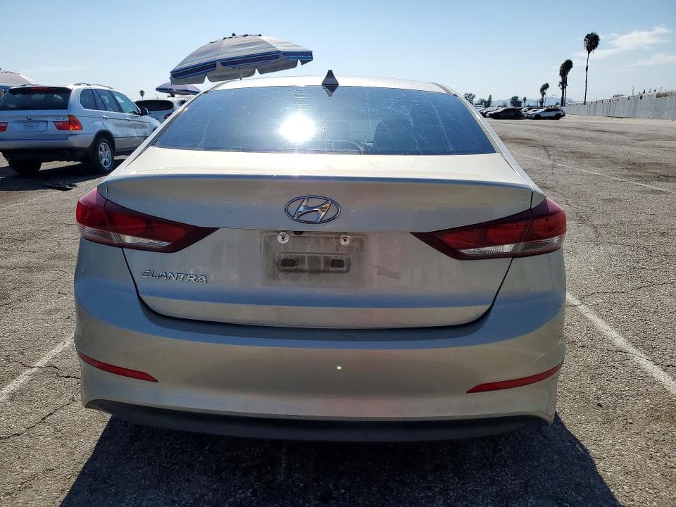 2017 HYUNDAI ELANTRA SE 6