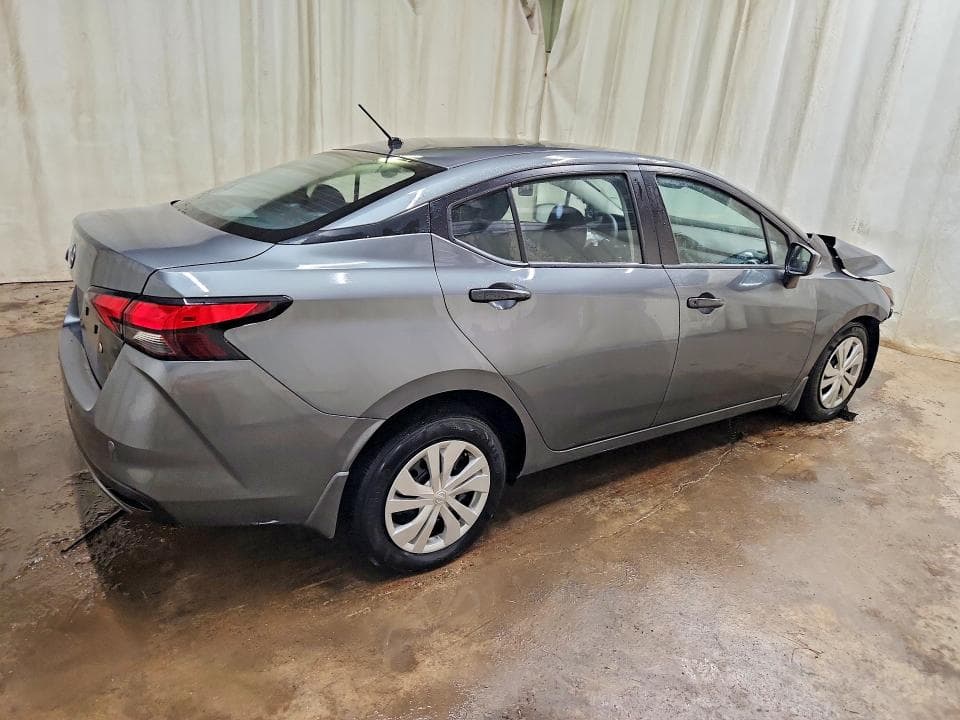 2025 NISSAN VERSA S 3