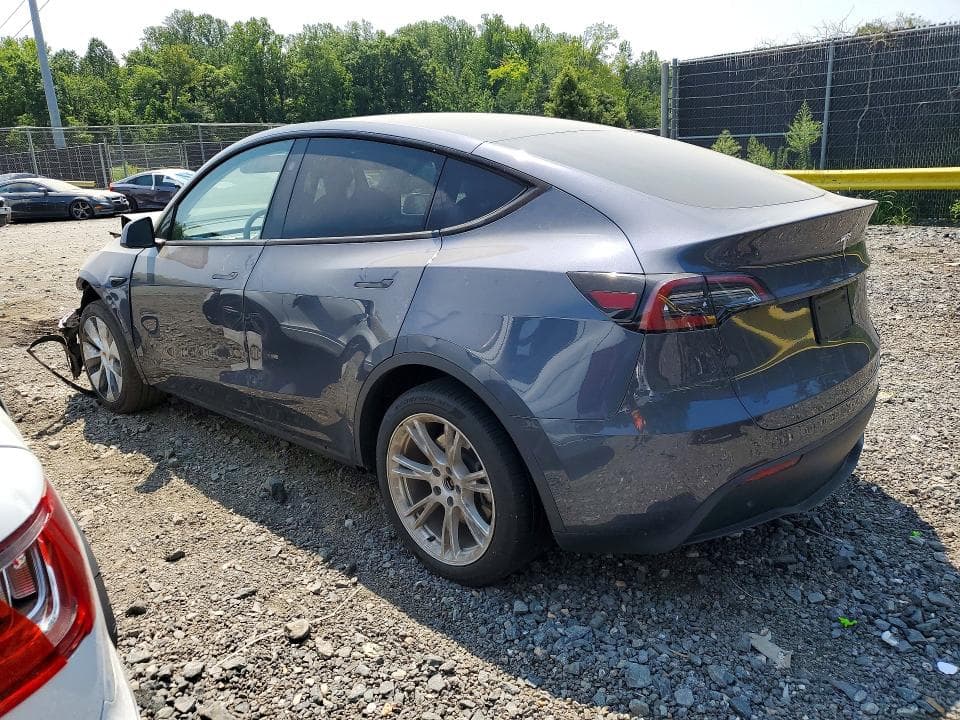 2023 TESLA MODEL Y 2