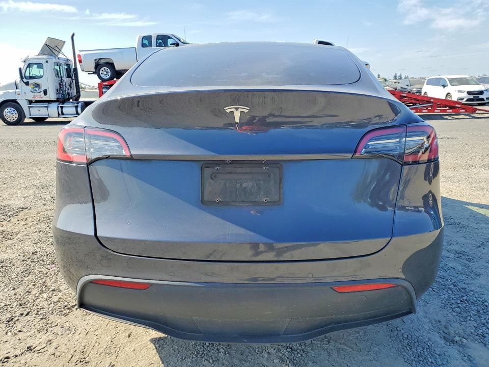 2022 TESLA MODEL Y 6