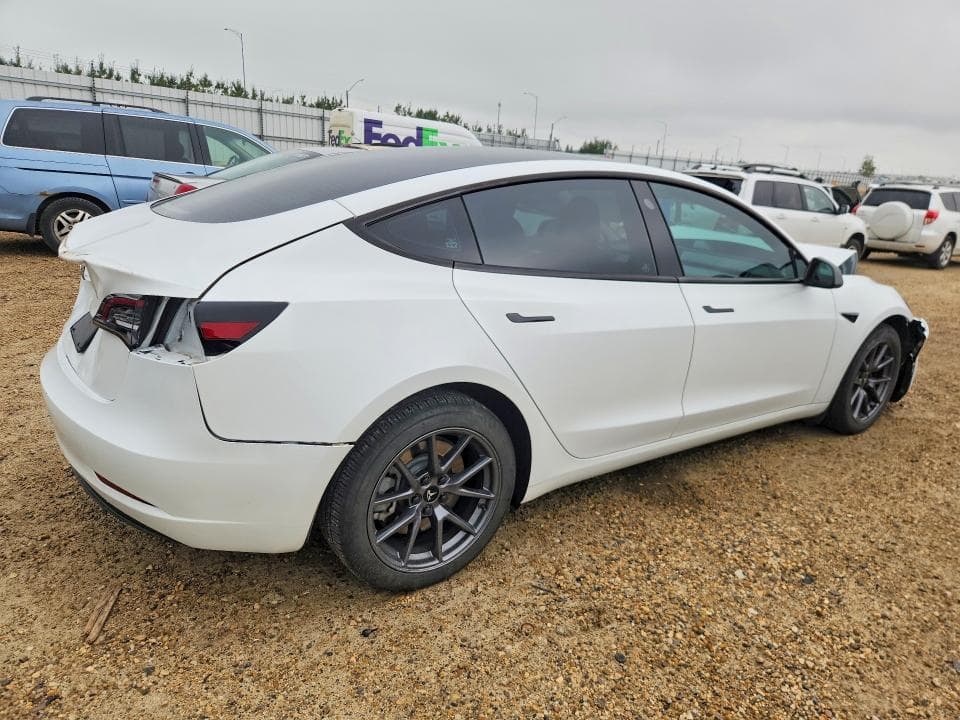 2023 TESLA MODEL 3 3