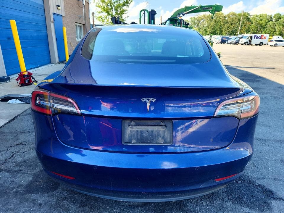 2022 TESLA MODEL 3 6
