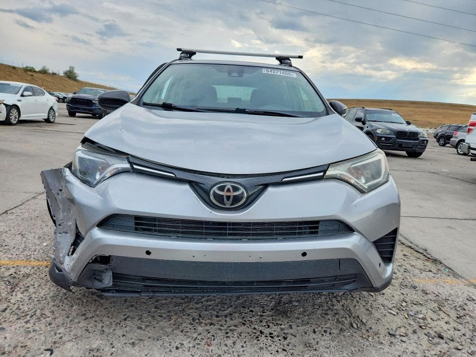 2018 TOYOTA RAV4 LE 5