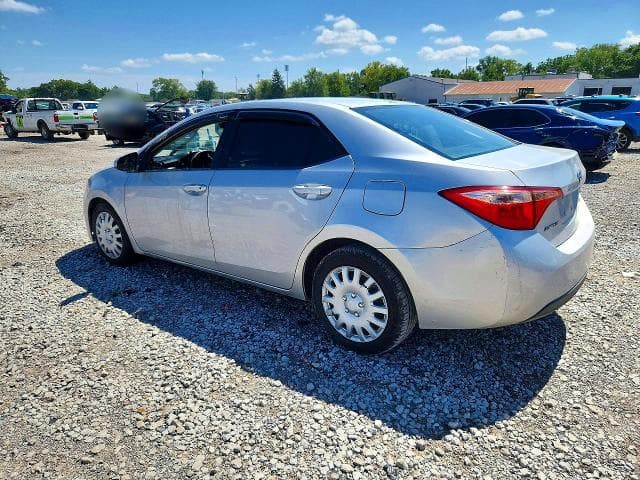 2017 TOYOTA COROLLA LE 2