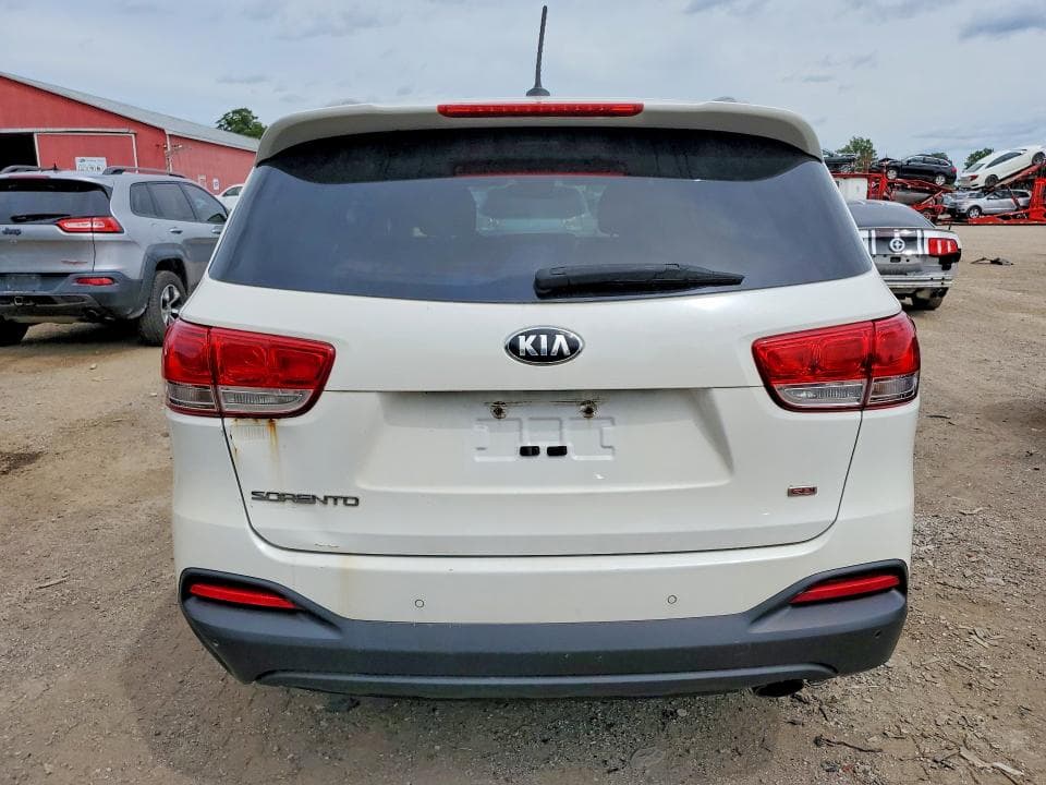 2017 KIA SORENTO LX 6