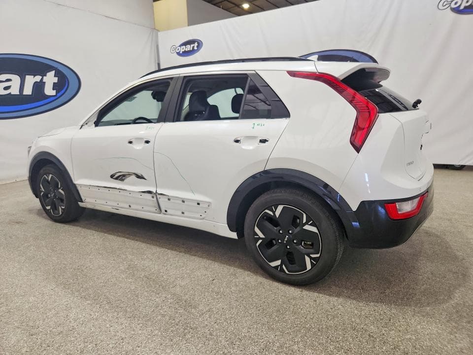 2023 KIA NIRO WIND 2