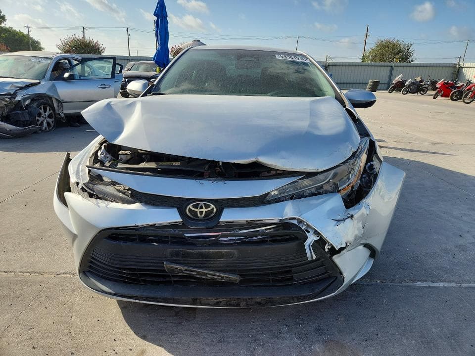 2024 TOYOTA COROLLA LE 5