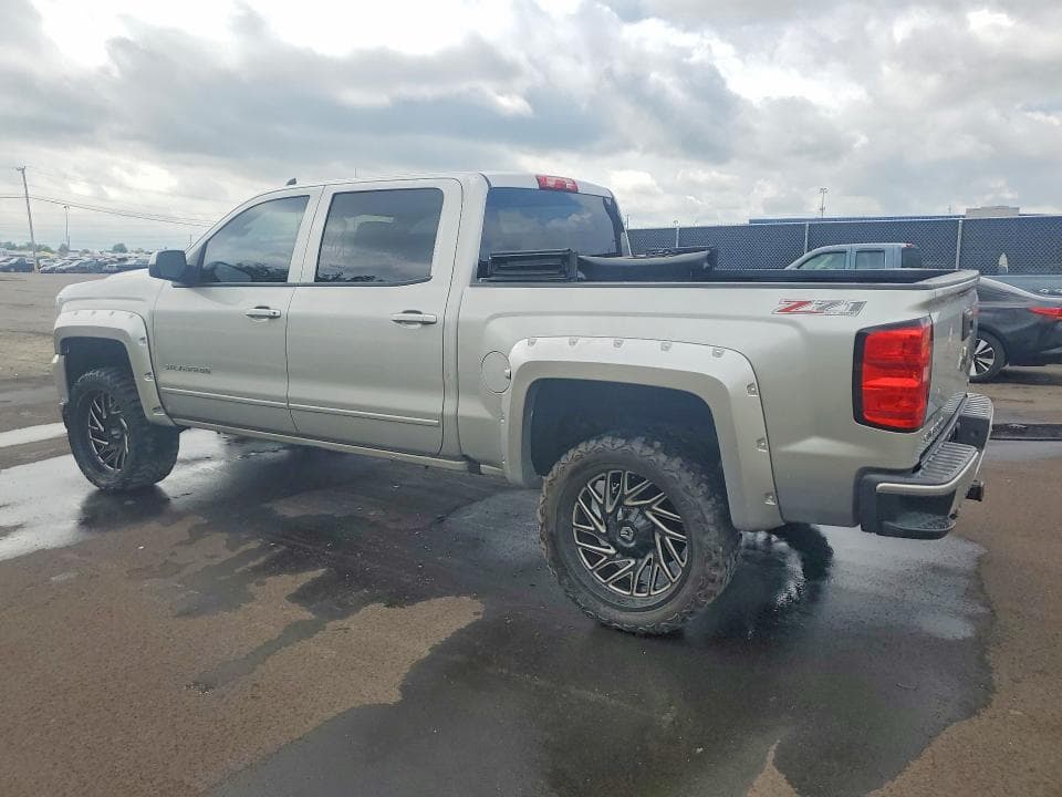 2017 CHEVROLET SILVERADO K1500 LT 2