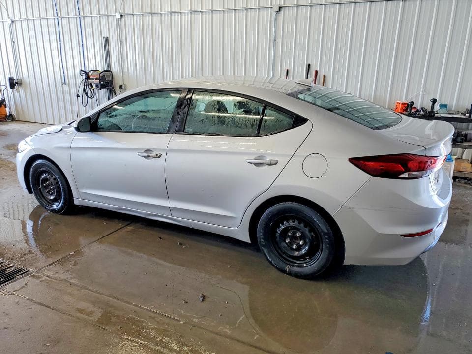 2017 HYUNDAI ELANTRA SE 2