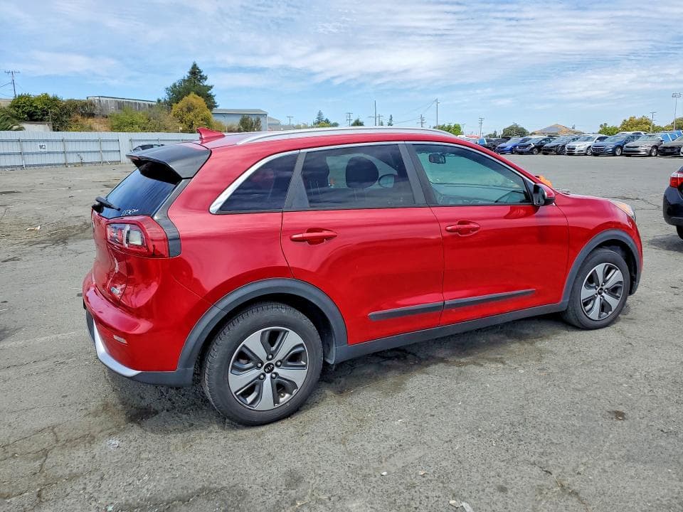 2017 KIA NIRO LX 3