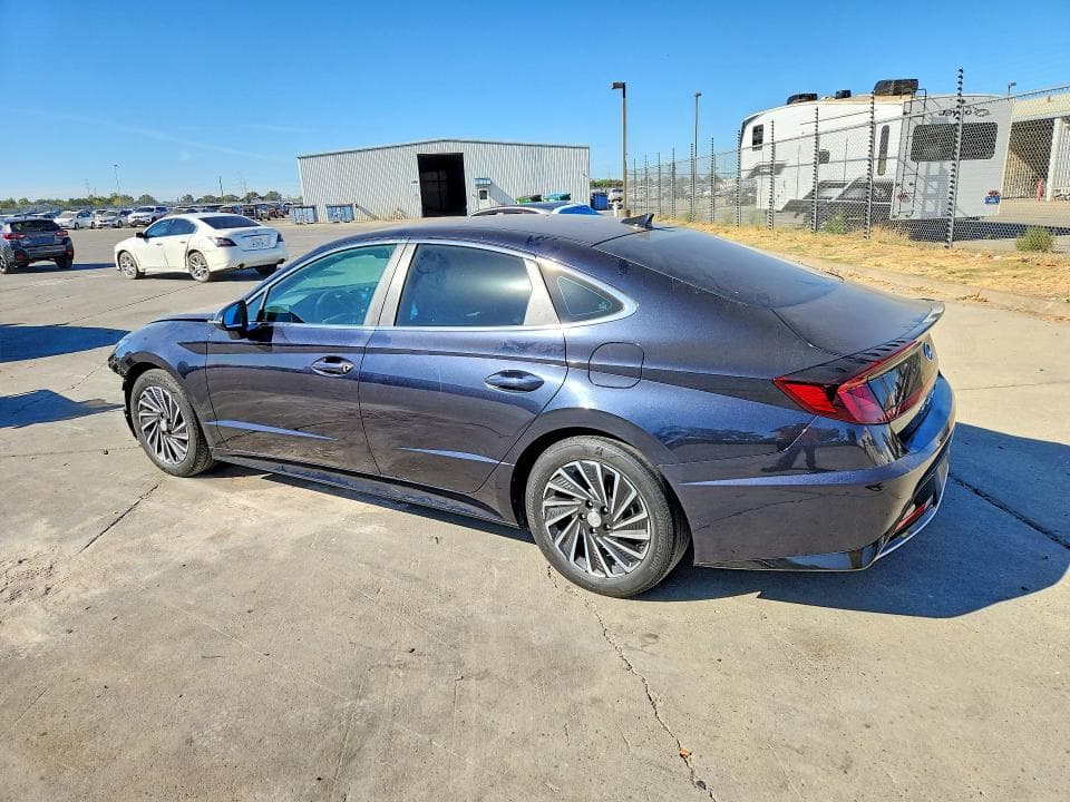 2021 HYUNDAI SONATA HYBRID SEL 2