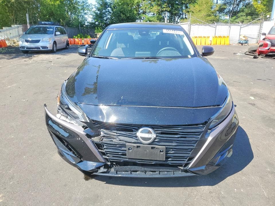 2026 NISSAN ALTIMA SV 5
