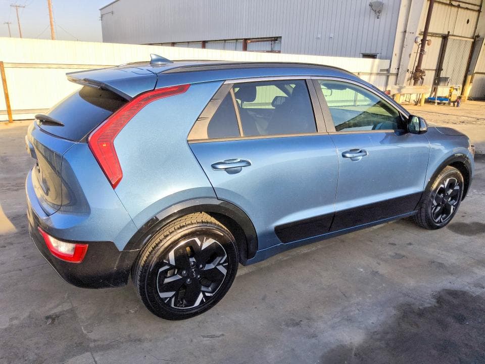 2023 KIA NIRO WIND 3