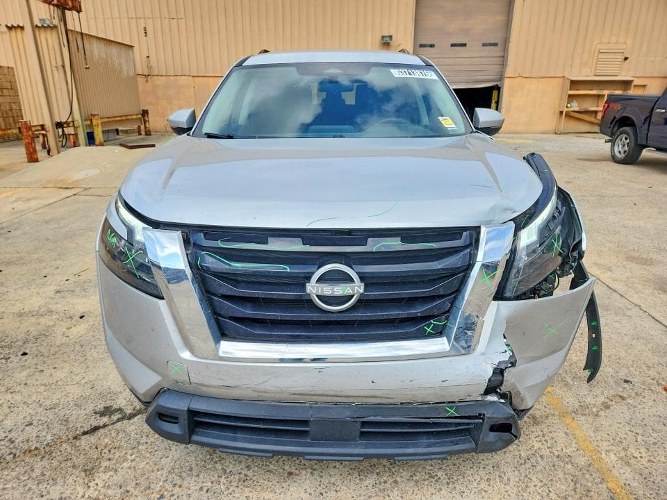 2024 NISSAN PATHFINDER SV 5