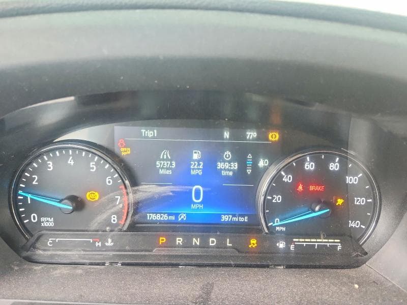 2021 FORD EXPLORER XLT 9