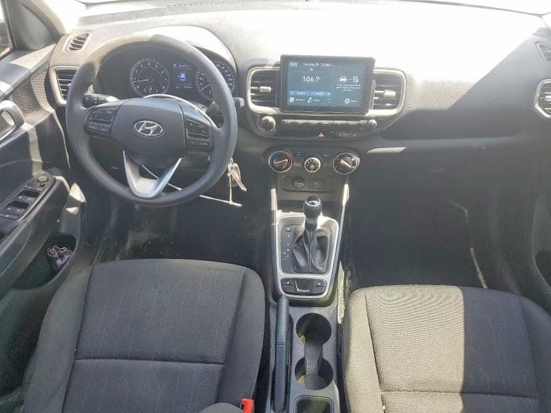 2021 HYUNDAI VENUE SE 8