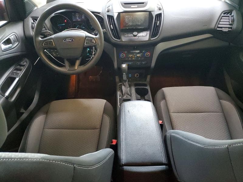 2017 FORD ESCAPE SE 8