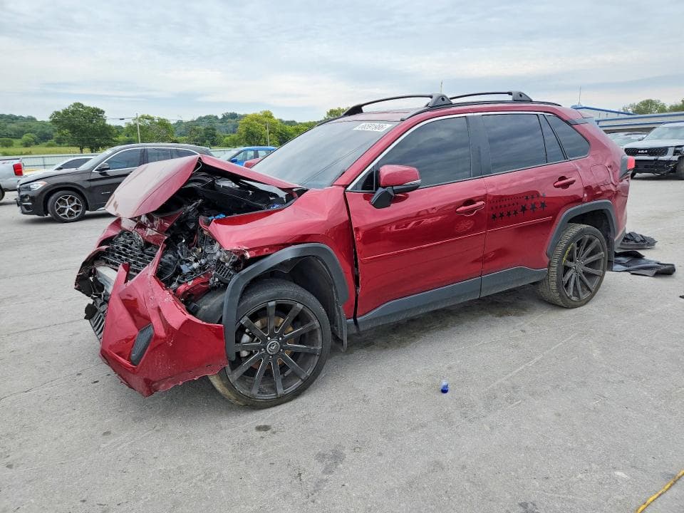 2024 TOYOTA RAV4 XLE