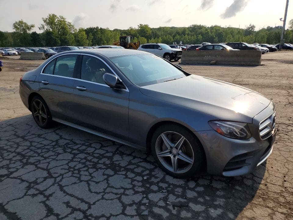 2017 MERCEDES-BENZ E 300 4MATIC 4