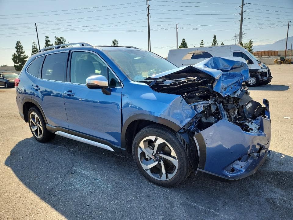 2024 SUBARU FORESTER TOURING 4