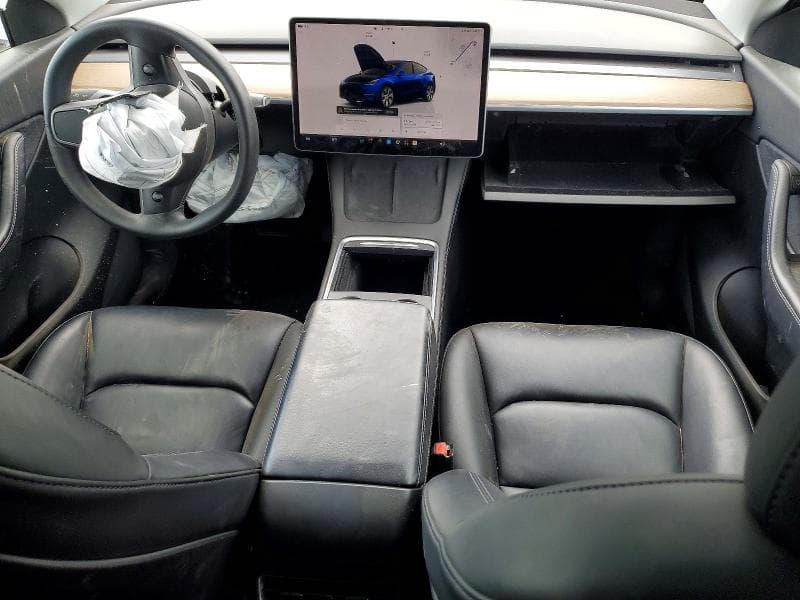 2022 TESLA MODEL Y 8