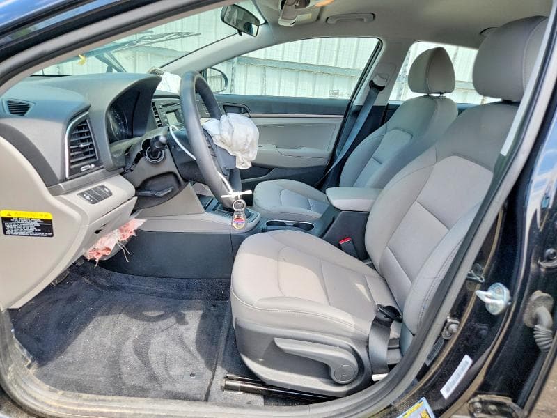 2018 HYUNDAI ELANTRA SE 7