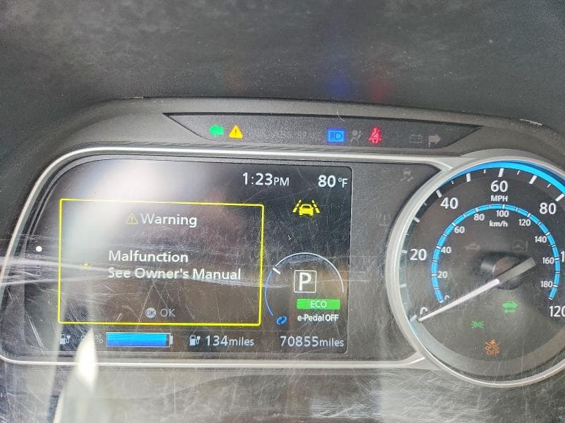2019 NISSAN LEAF SL 9
