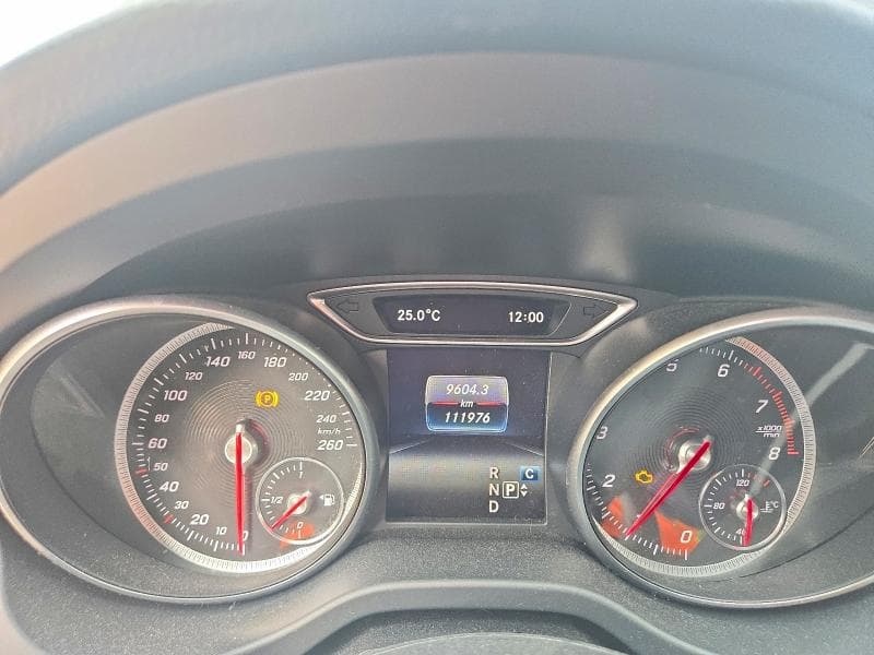 2018 MERCEDES-BENZ CLA 250 4MATIC 9