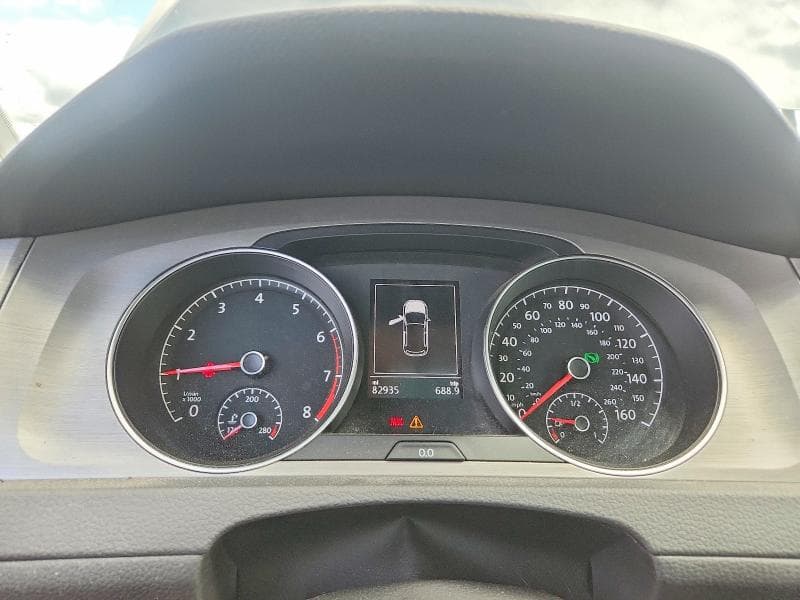 2017 VOLKSWAGEN GOLF S 9