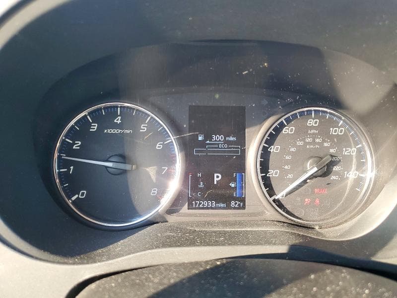 2018 MITSUBISHI OUTLANDER ES 9