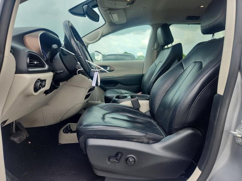 2019 CHRYSLER PACIFICA TOURING L 7