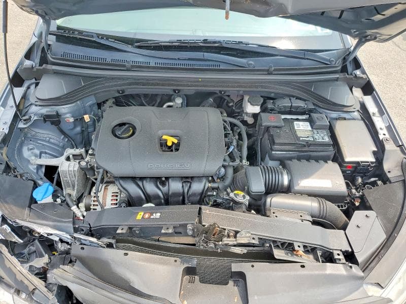 2019 HYUNDAI ELANTRA SE 11