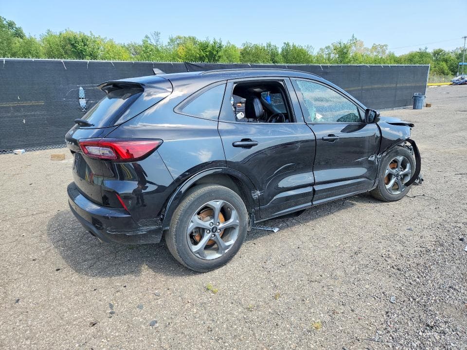 2024 FORD ESCAPE ST LINE 3